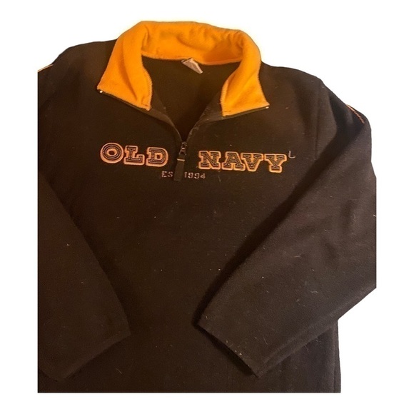 Old Navy boys fleece pullover - Picture 2 of 2